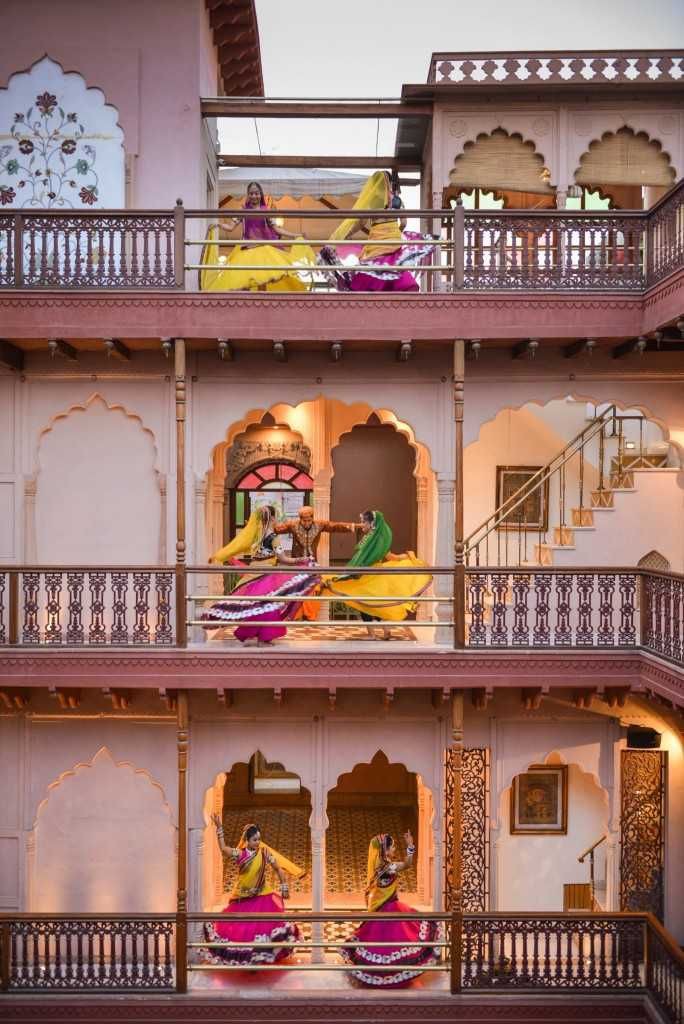 Warm Hospitality : Wedding In India